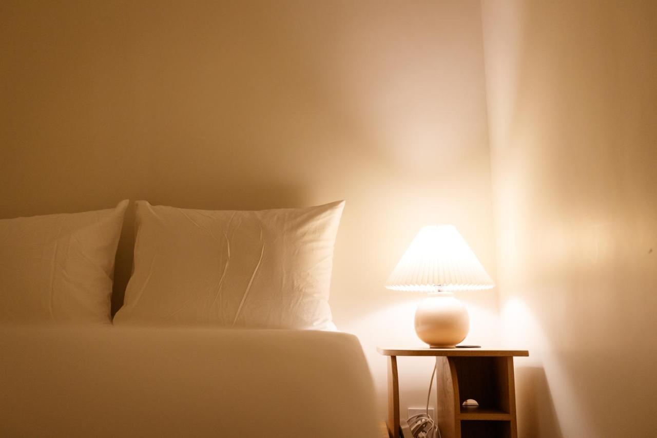 White Linen House Apartment